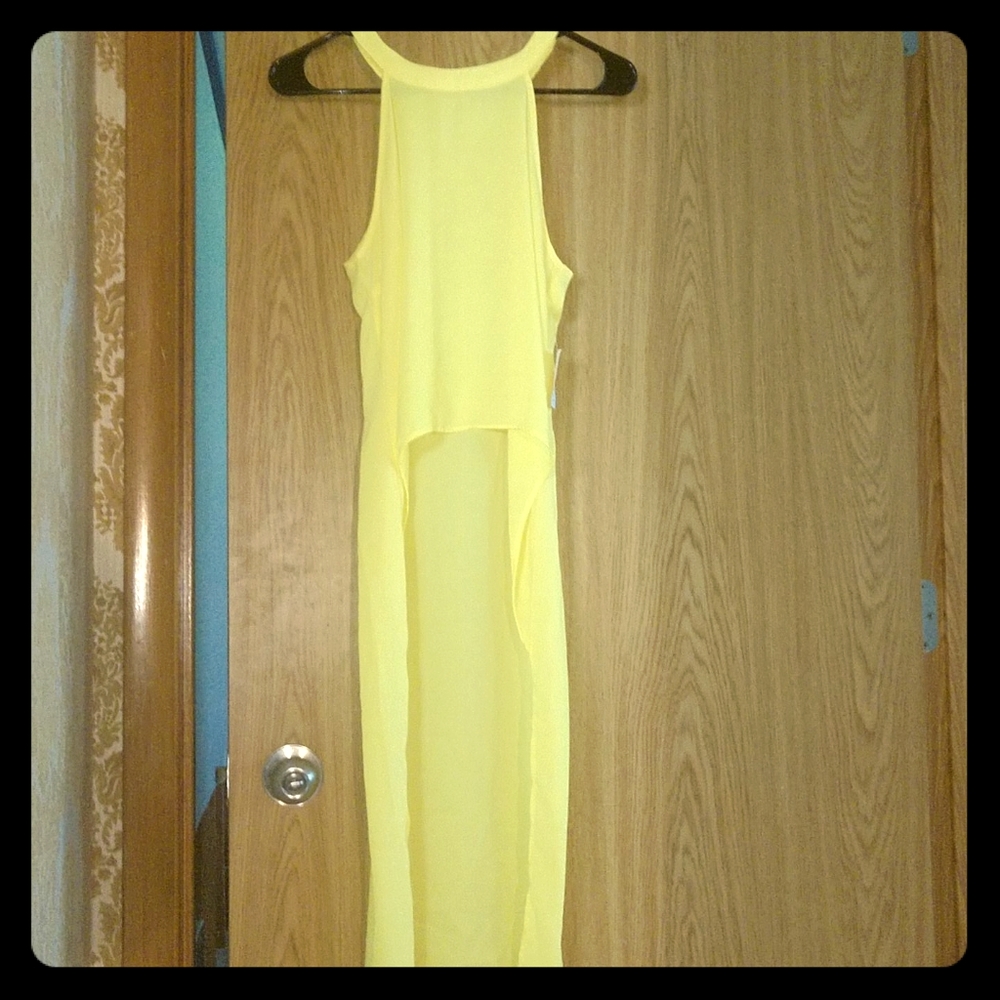 yellow shirt